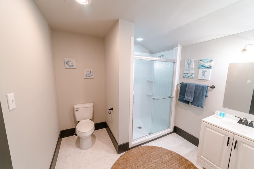 More Photos Of 207 Michigan Ave, Mobile Multifamily For Sale