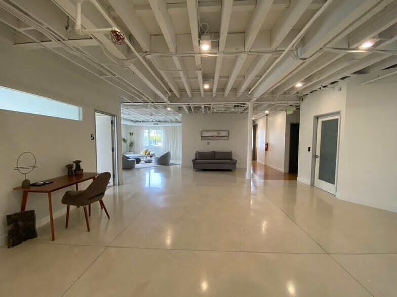 More Photos Of 1538 20th St, Santa Monica Loft Creative Space For Lease