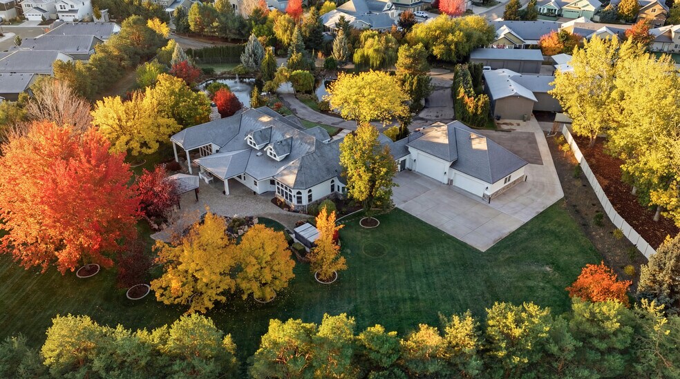 More Photos Of 2610 E Jasmine St, Meridian Flex For Sale