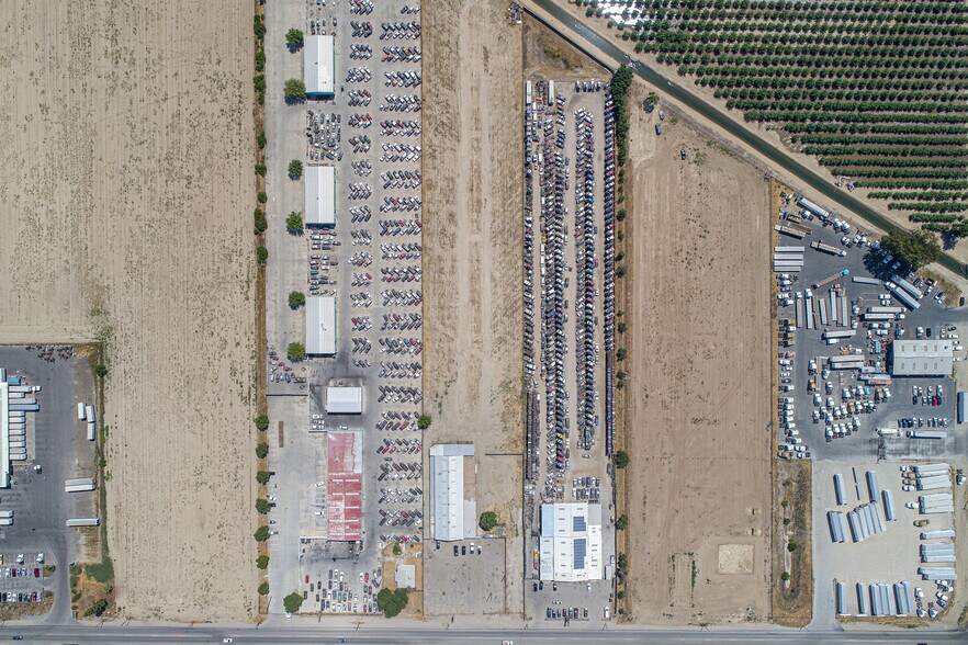 More Photos Of 4656 S Chestnut Ave, Fresno Warehouse For Sale