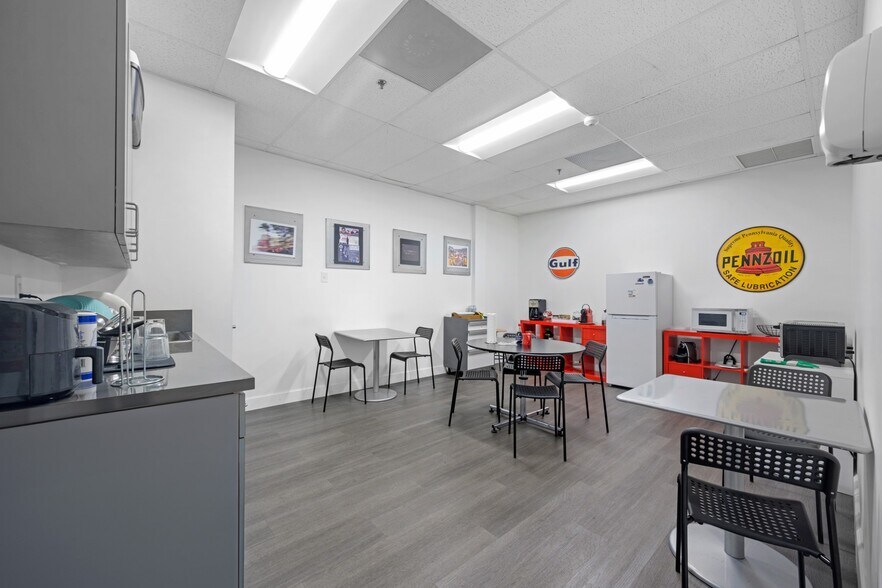 More Photos Of 1701-2089 NW 87th Ave, Miami Warehouse For Lease
