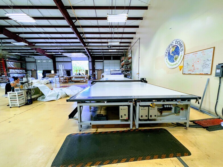 More Photos Of 585 Clover Ln, Ashland Light Manufacturing For Lease