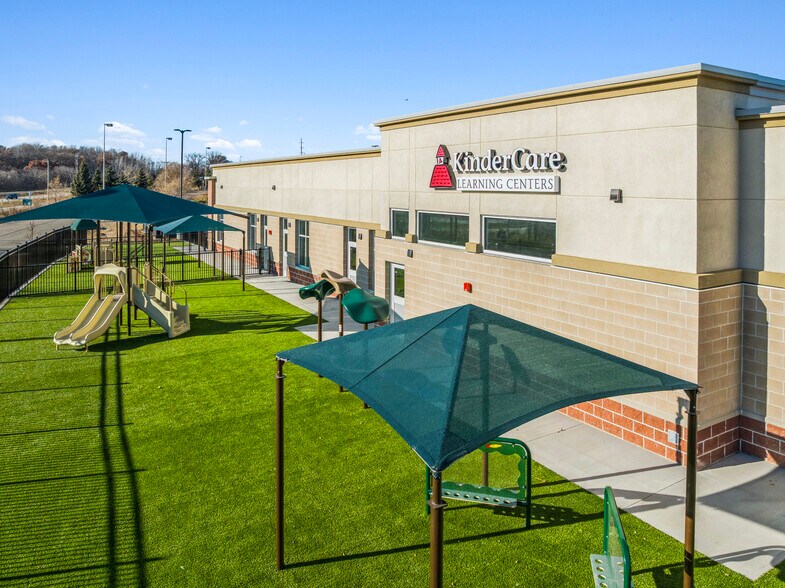 More Photos Of 7761 Amana Trl, Inver Grove Heights General Retail For Sale