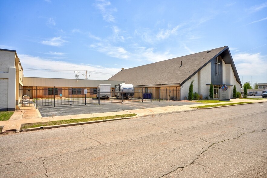 More Photos Of 3120 S Harvey Ave, Oklahoma City Specialty For Sale