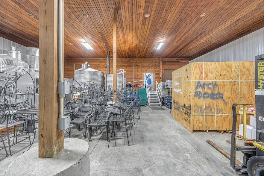 More Photos Of 150 Highway 330, Owenton Winery Vineyard For Sale