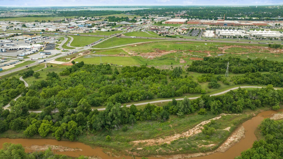 More Photos Of 900 S Council Rd, Oklahoma City Land For Sale