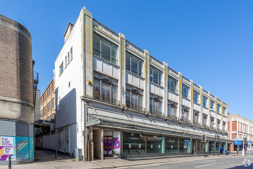 Primary Photo Of 44-50 Eastgate St, Gloucester Storefront For Lease