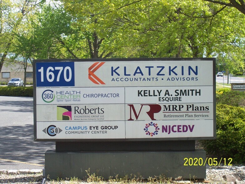 More Photos Of 1670 Whitehorse Hamilton Square Rd, Hamilton Office For Sale