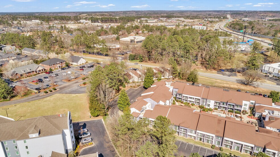 More Photos Of 202-212 Hudson Trce, Augusta Medical For Lease