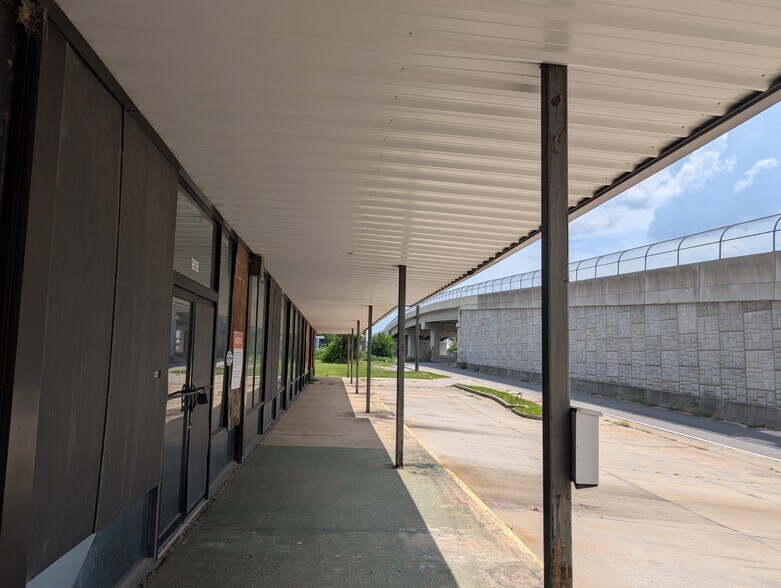 More Photos Of 908 W Hill Ave, Valdosta Warehouse For Sale