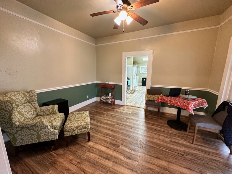 More Photos Of 601 S 7th St, Opelika Office Residential For Sale