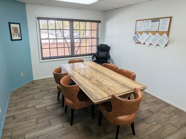 More Photos Of 6103-6105 E Grant Rd, Tucson Office For Sale