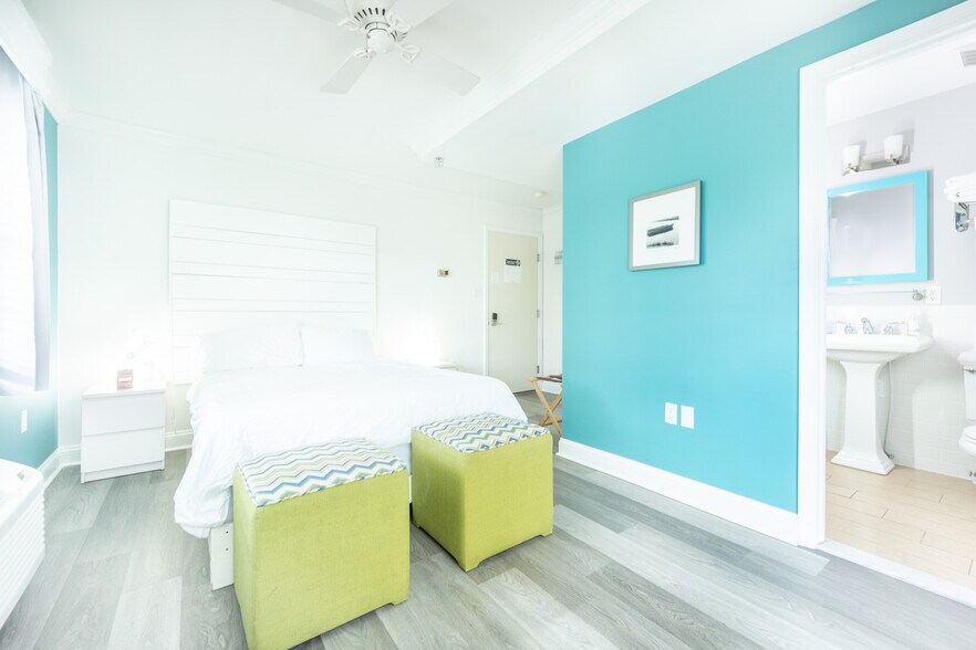 More Photos Of 34 6th St, Rehoboth Beach Hospitality For Sale