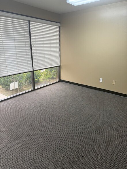 More Photos Of 3937 Alken St, Bakersfield Warehouse For Lease