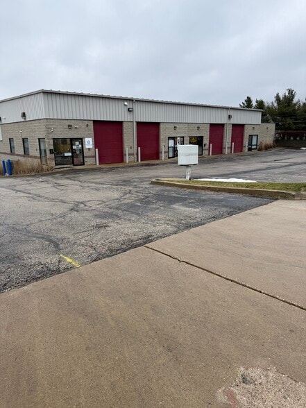 Primary Photo Of 5010 Gateway Dr, Medina Self Storage For Lease
