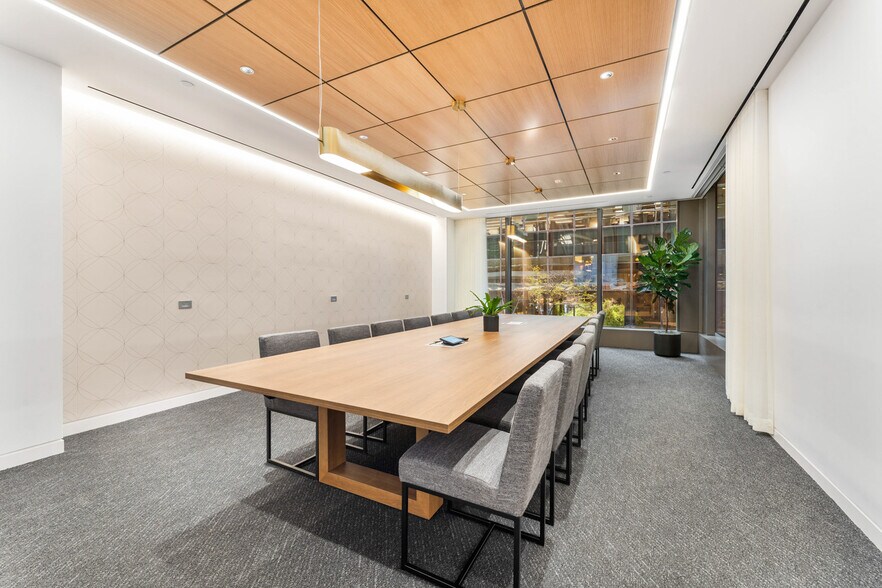 More Photos Of 43-45 E 53rd St, New York Office For Sale