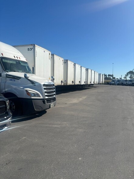 More Photos Of 5911 E Martin Luther King Blvd, Tampa Land For Lease