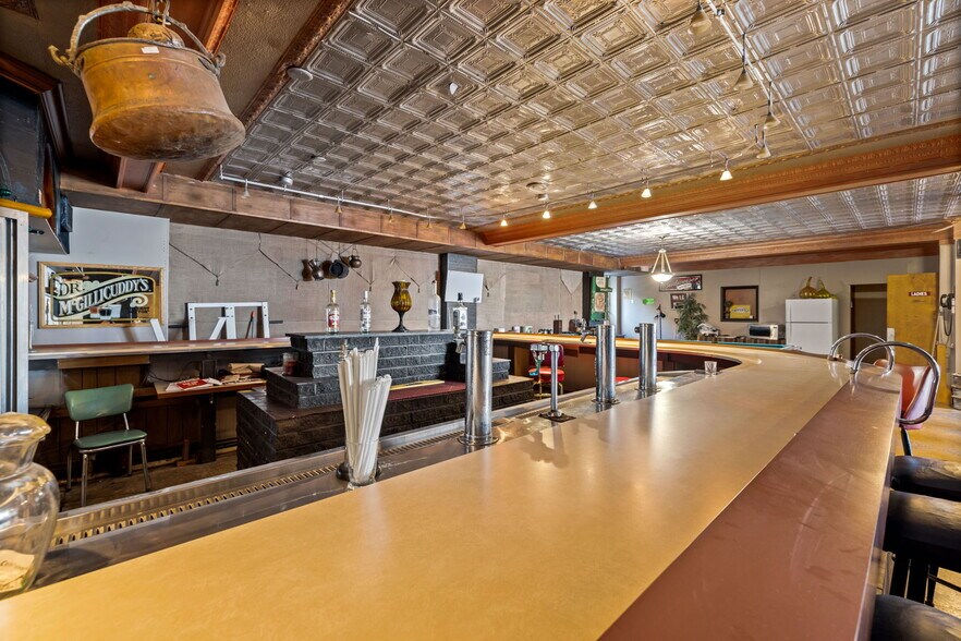 More Photos Of 1000 W State St, Coal Township Restaurant For Sale