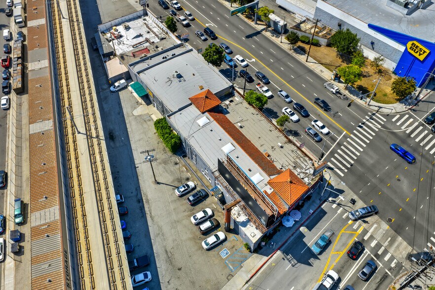 More Photos Of 11300-11320 W Pico Blvd, Los Angeles Storefront For Lease