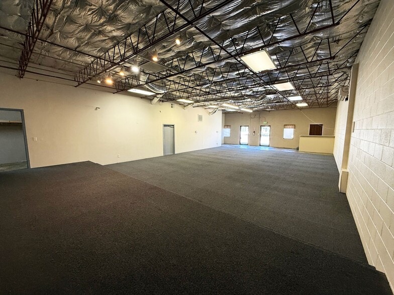 More Photos Of 90 Knox Ct, Denver General Retail For Lease