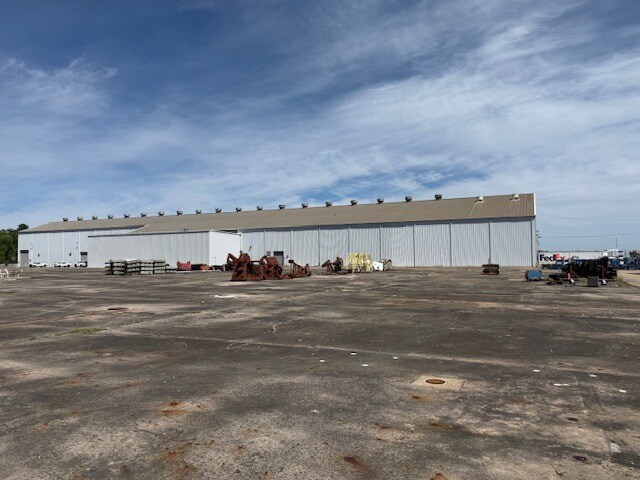 More Photos Of 602 Pershing Ave, Lufkin Warehouse For Sale
