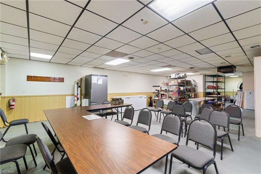 More Photos Of 6483 State Rd, Parma Office For Sale