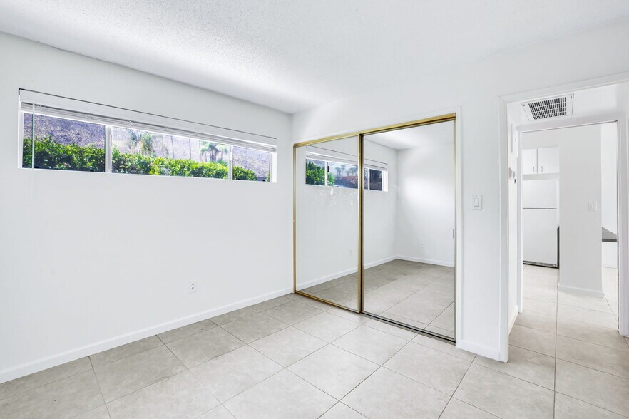 More Photos Of 495 Twin Palms Dr, Palm Springs Apartments For Sale