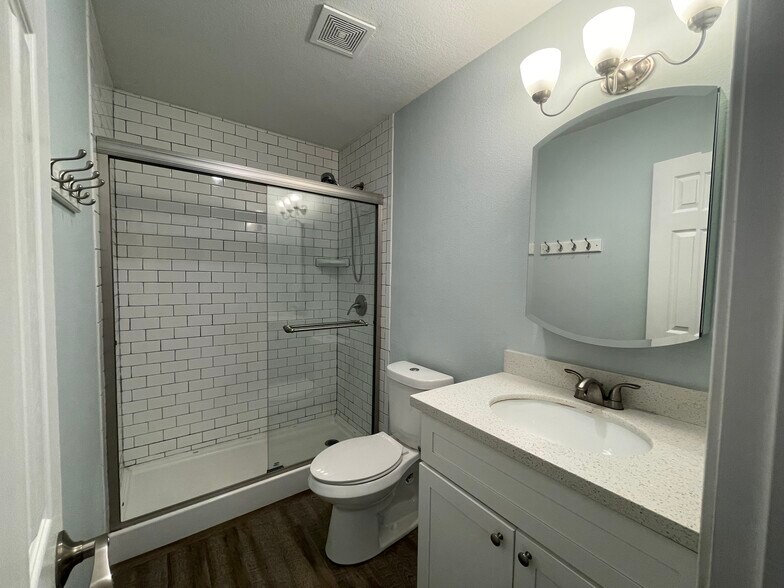 More Photos Of , Panama City Unknown For Sale