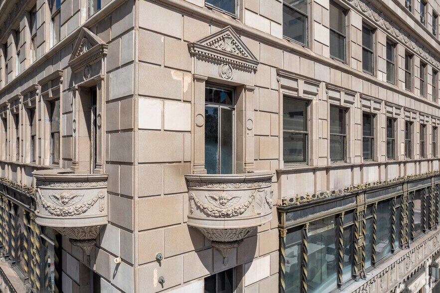 More Photos Of 448 S Hill St, Los Angeles Loft Creative Space For Lease