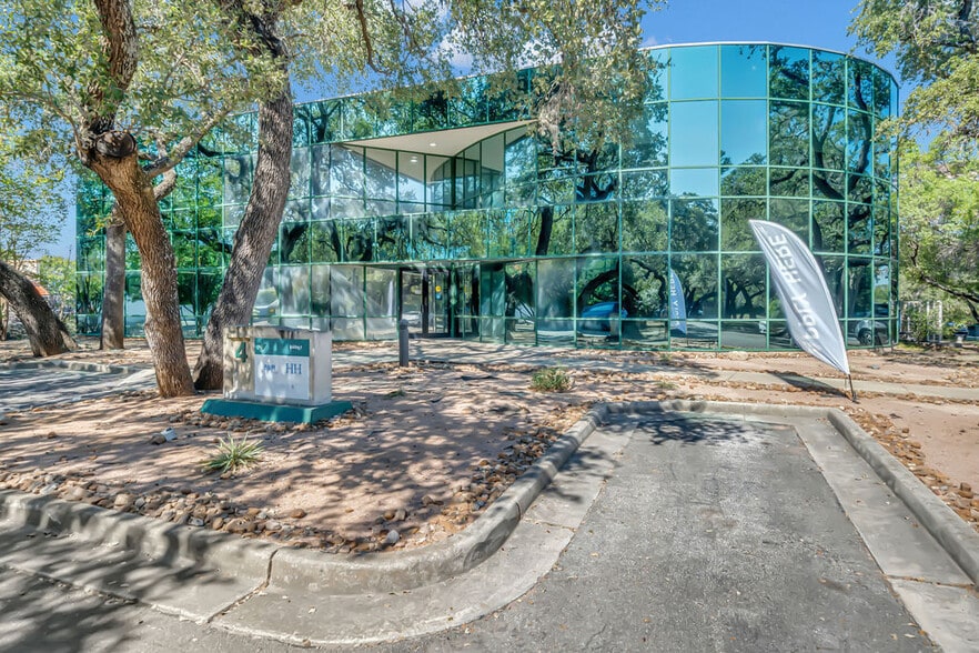 More Photos Of 4242 Medical Dr, San Antonio Unknown For Lease