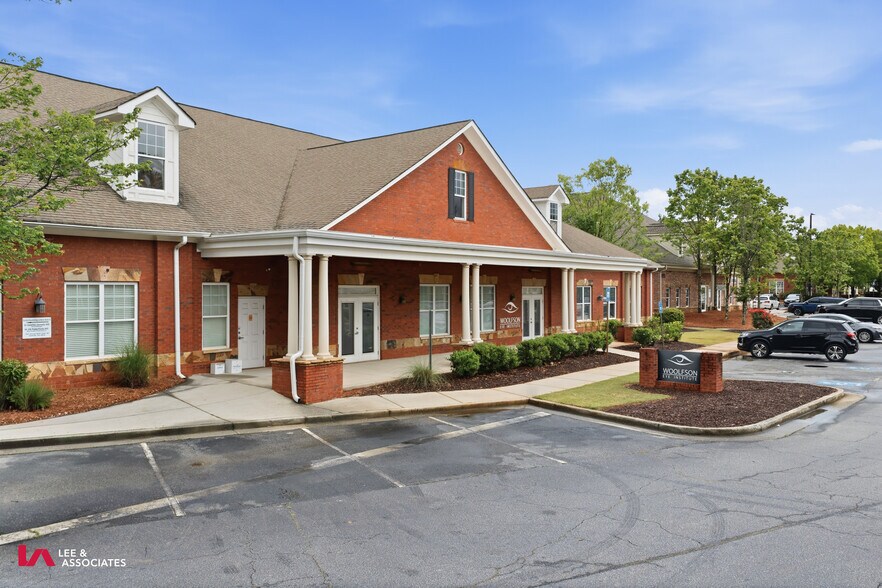 More Photos Of 1567 Janmar Rd, Snellville Medical For Lease