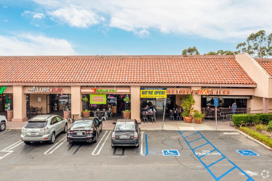 More Photos Of 28251 Marguerite Pky, Mission Viejo Freestanding For Lease