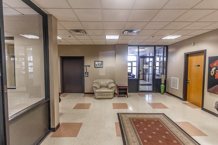 More Photos Of 89-91 Shelton Ave, New Haven Light Manufacturing For Lease