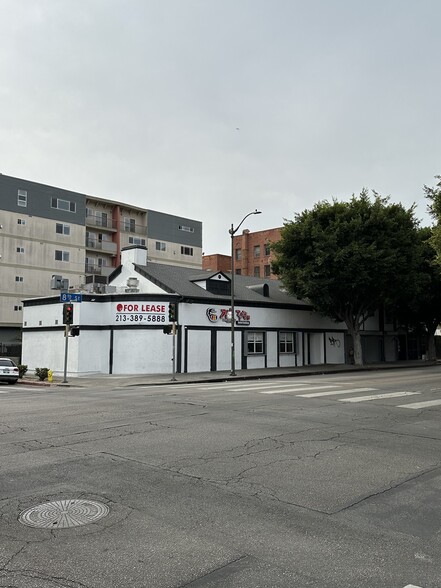 Primary Photo Of 3428-3444 W 8th St, Los Angeles Restaurant For Lease