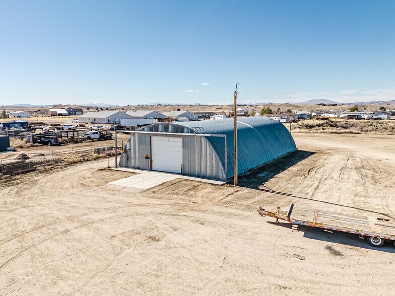 More Photos Of 75 Licht Pky, Spring Creek Industrial For Lease