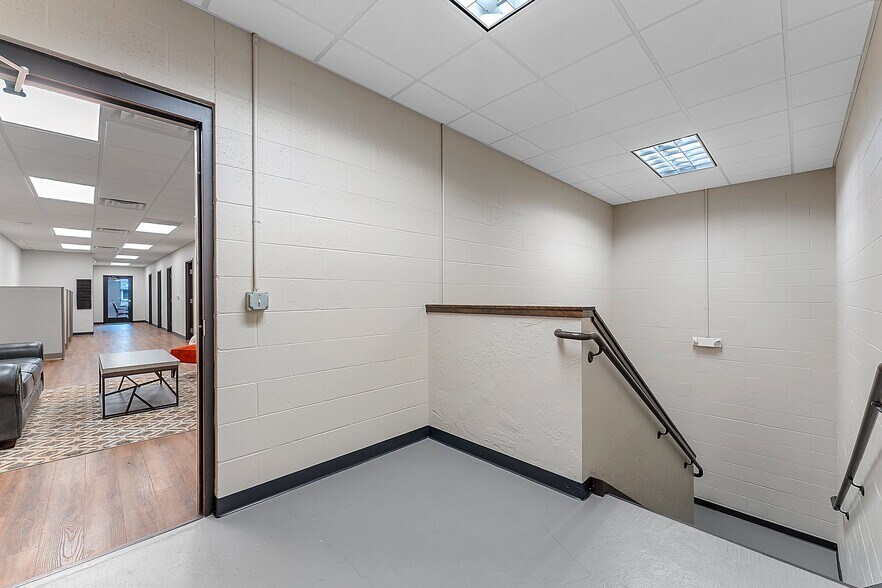 More Photos Of 314 N Appleton St, Appleton Religious Facility For Sale
