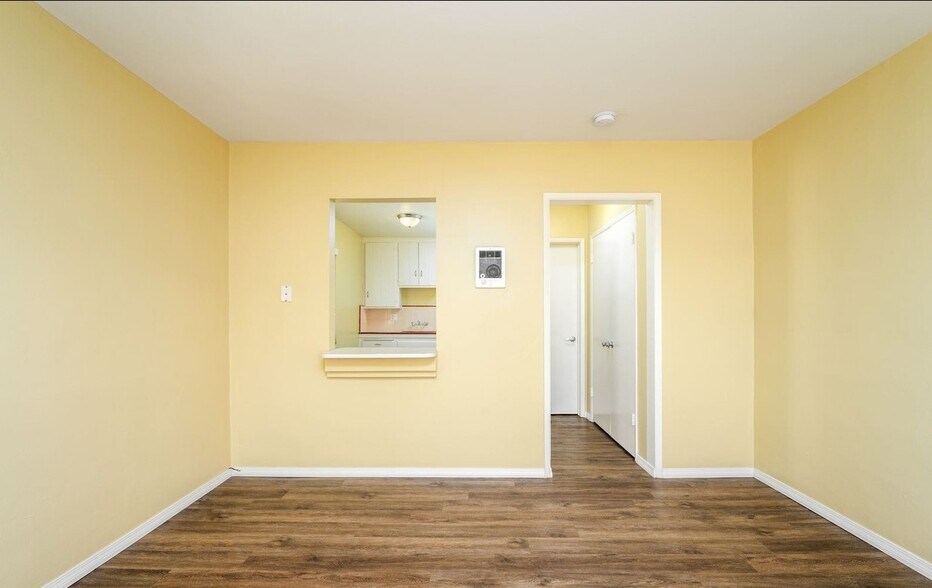 More Photos Of 5752-5758 Riley St, San Diego Apartments For Sale