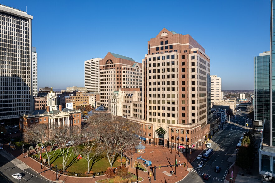 Primary Photo Of 90 State House Sq, Hartford Unknown For Sale