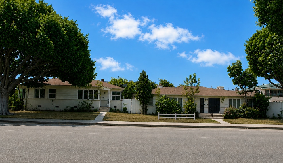 Primary Photo Of 1826-1832 California Ave, Santa Monica Apartments For Sale