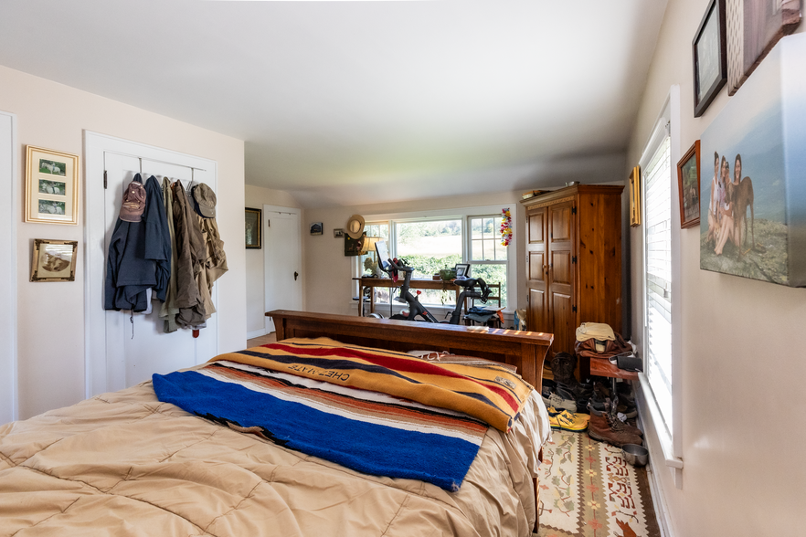 More Photos Of 4 Whitman Rd, Stephentown Sports And Entertainment For Sale
