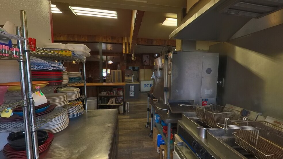 More Photos Of 5588 Highway 8, Deary General Retail For Sale