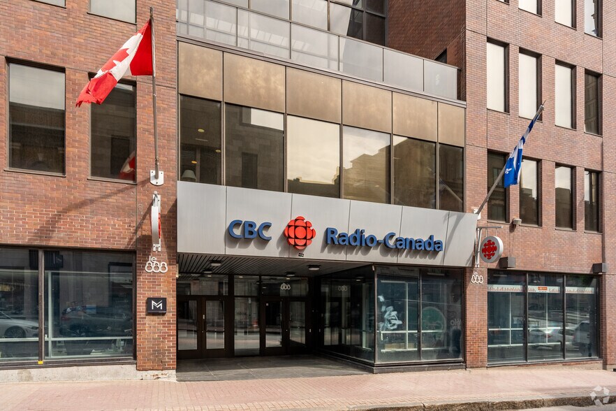 More Photos Of 888 Rue Saint-Jean, Québec Office For Lease