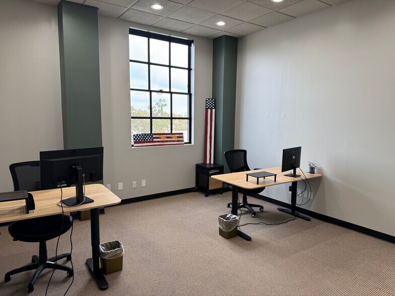More Photos Of 1012 11th St, Modesto Office For Lease