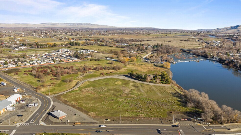 More Photos Of 310 Wine Country Rd, Prosser Land For Sale