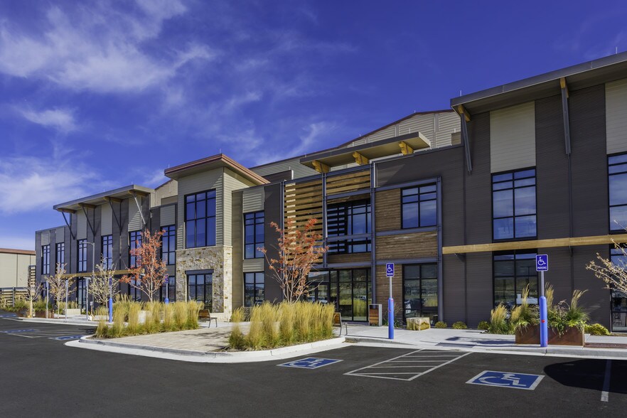 More Photos Of 4001 Kearns Blvd, Park City Movie Radio TVStudio For Sale
