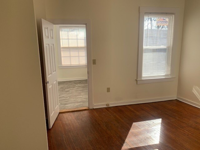 More Photos Of 26-30 Sherman St, Hartford Apartments For Sale