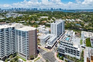 More Photos Of 2814 Collins Ave, Miami Beach Apartments For Lease