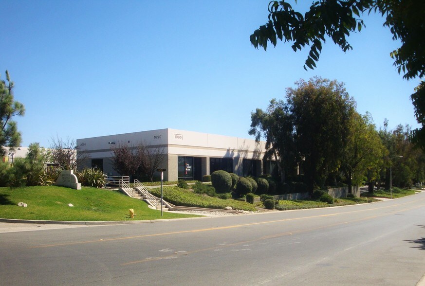 More Photos Of 2624-2626 Lavery Ct, Newbury Park Unknown For Lease