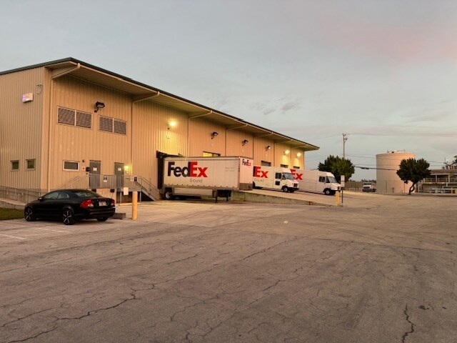 More Photos Of 121 Overseas Hwy, Key West Industrial For Sale