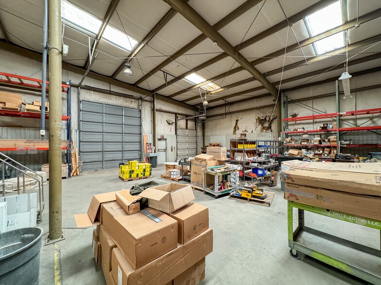 More Photos Of 6801 Academy Parkway West NE, Albuquerque Warehouse For Sale